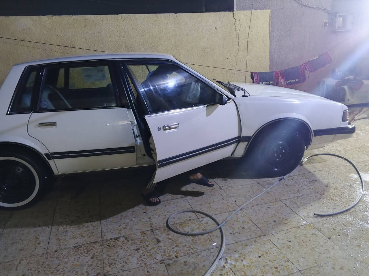 سلبرتي
نضيف ومرتبة 
السعر 34
بأسمي 
تحويل مباشر 
رقم دولي 
بيها تنقيص قليل جدا 
الشراي يتصل ***********مكاني بغداد
