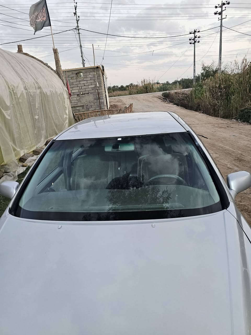 جنون ادوات موديل ٢٠٠٣ كصه قماره فقط كرستال اصل جاهزه مكينه وكير حداديه تبريد تخم تاير كهربايات كله شغاله العنوان ناصريه 
***********
