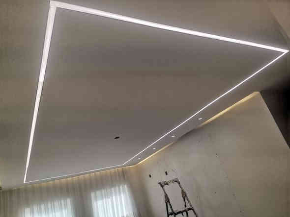 السلام عليكم اخوكم مصري مقيم بغداد خلفه كهربائي درجة اولي بفضل الله تاسيس وتشطيب وديكورات في خدمتكم ان شاء الله للتواصل ***********
