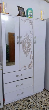 بغداد حي اور • للبيع • غرفة خشب
