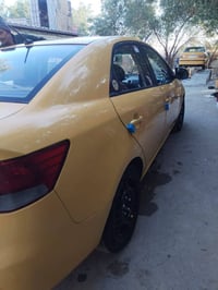 للبيع سيراتو ٢٠١٢ بيه حادث جاملغ خلفي عكس السائق بي معجون  سيارة 🚗 نظي...