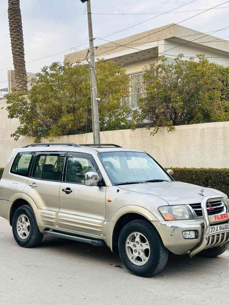 السلام عليكم باجيرو موديل 2002 حجم المحرك 3000 السيارة   سياره مكينة كير صدر تبريد جاهزة اينقص مابيهة السيارة رقم سليمانية الرقم الجديد بسمي تحويل ثاني يوم سعر السيارة 75 وبيهة مجال مكان السياره بغداد البلديات ***********
