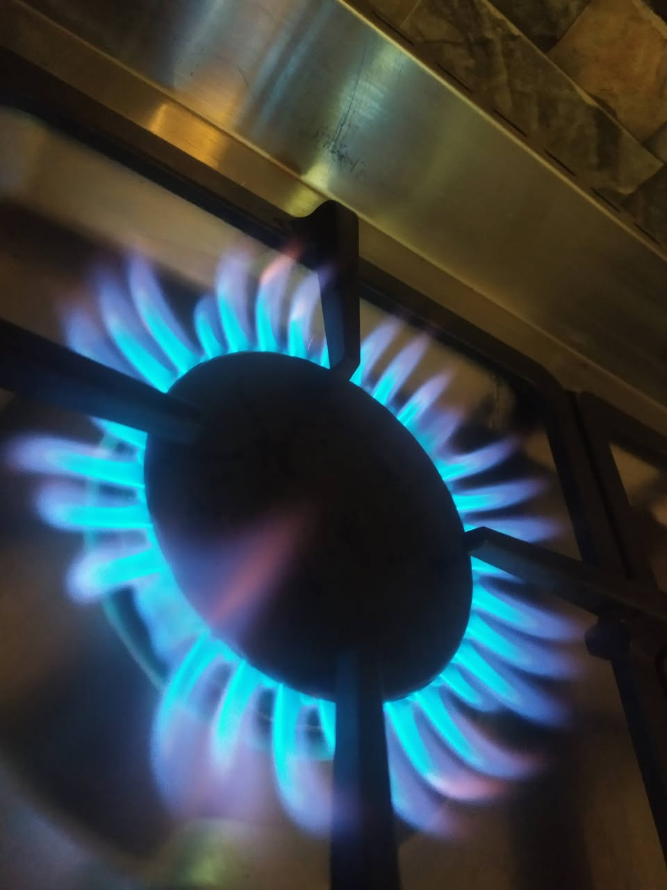 طباخ 5 مشاعل ايطالي نوع اسنوا ستيل ثقيل بعده بالنايلون استخدام اقل السنه. كله شغال نظام حمايه وحساس. والكهرباء كلها تشتغل. كلوب. جدحه. شوايه يوجد توصيل


**إذا كنت صاحب هذا الإعلان وتريد حذفه لأي سبب، رجاءا أرسل رسالة إلى الدعم الفني**