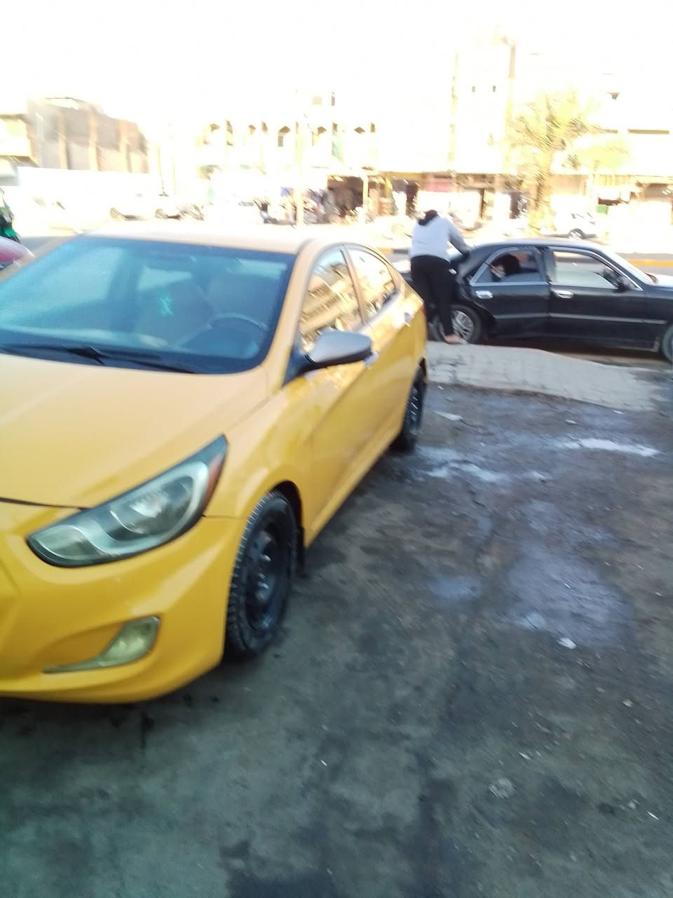 السلام عليكم اكسنت للبيع 2014وارد امريكي احدثها جاملغ وطخة بالباب بالعراق سيارة ليبل واحد ماعدا الجاملغ الأيسر  سيارة ماشية 85 رقم بغداد انكليزي المكان بغداد الشعب رقم الهاتف ***********السعر88
