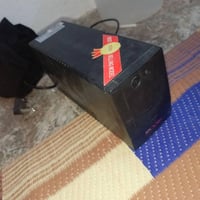 يو بي اس يحتاج بطاريه • بلاي ستيشن 4 • حاسبات