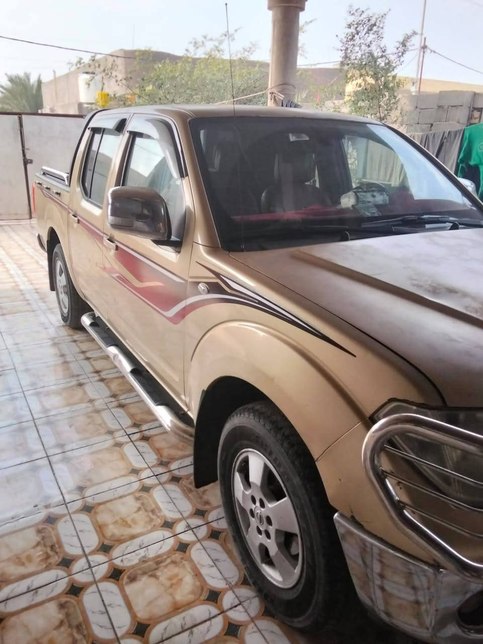 نيفاره موديل2008 رقم بصره  كفاله لا ضربه ولا صبغ السياره بلاديه  السعر 80 وبيها مجال رقم صاحب السياره/*********** البصرة, العراق
