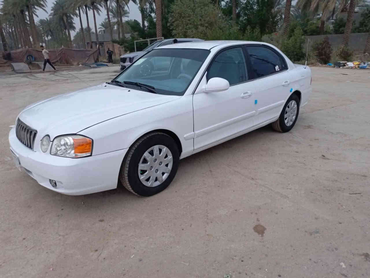 من رخصة الأدمن كيا اوبتيما موديل ٢٠٠٥وارد امريكي حادث جاملغ خلفي مصبوغه عام جمالية باسمنى مكينه كير حاويه جديده حداديه تخم تاير غرفة درجه اولى سياره جديده مبيها اي نقص السعر المطلوب ٦٥ التواصل على الرقم ***********
