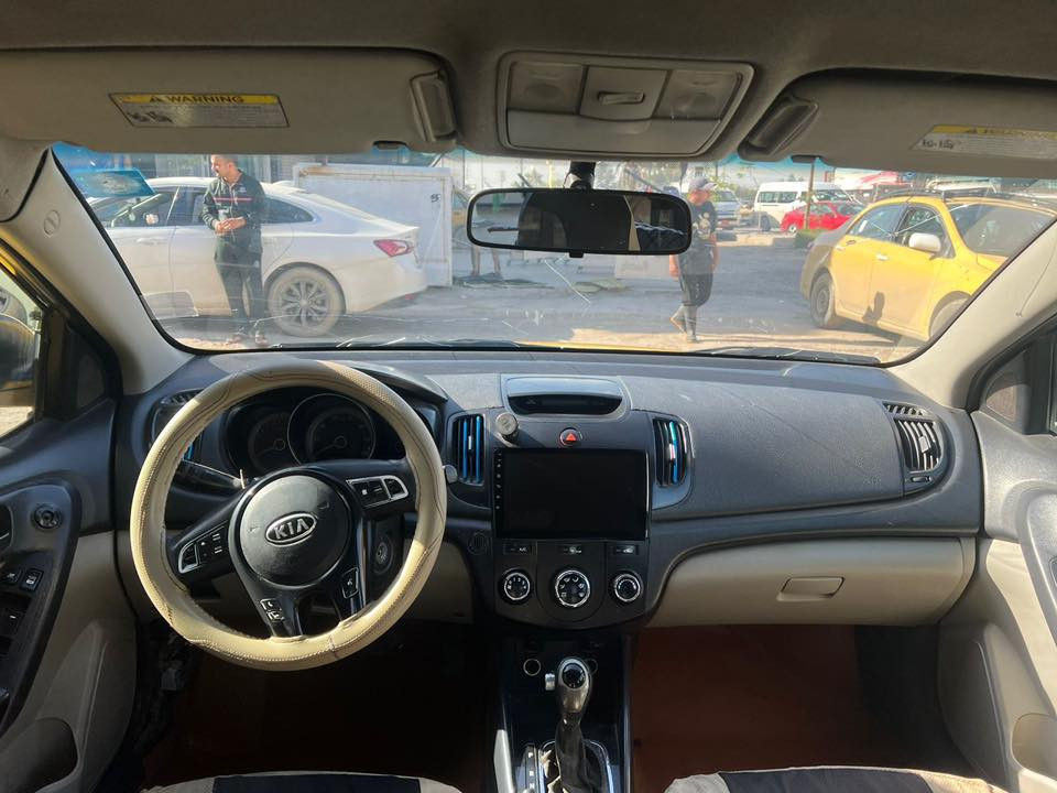 السلام عليكم فورتي موديل 2011 محرك 2000 دوش رقم ديالى مشروع وطني السعر 88 وبيها مجال ***********
