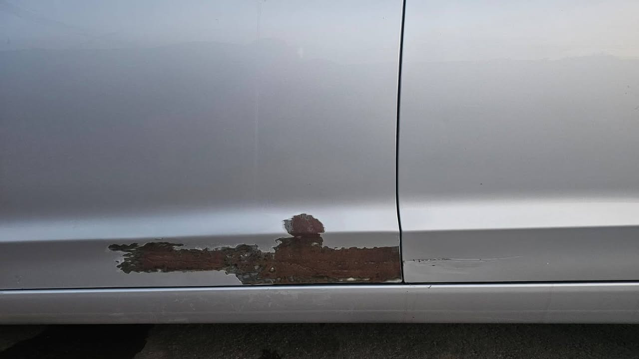 النترا 2018 نص فول
بدون داخل وبدون ايرباك سنوية جديد
محرك بي صوت راجس 
130 وبي مجال بسيط

***********
