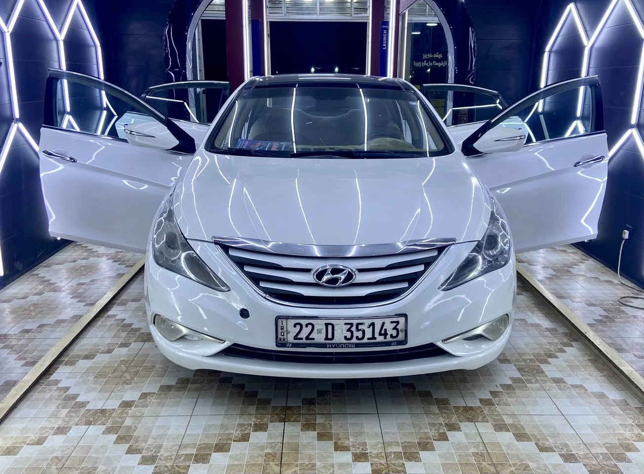 السلام عليكم سوناتا 2014 خليجي اربيل مكينه 2400 دوش
صبغ جاملغ وبنيد بدون فتح بدون دواخل 
✅ بنوراما يعني فول عدا البصمه ✅  

السعر 117 وبيها مجال للأستفسار: ***********
مكاني حله شارع 80

