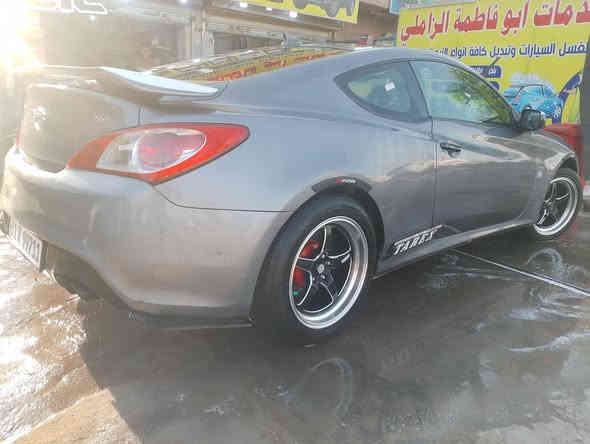 السلام عليكم للبيع هونداي جنيسز كوبيه 2012 رقم بغداد انكليزي مميز بالسمي وهزه جديده سياره بدون حادث فقط صبغ 4قطع ليبل واحد شرط بجم كبس جنطه كبس بيه جراد خفيف بالقماره كير مكينه مكفولات صدر امامي خلفي تايرات باتتري جديد سياره مناقصه شي جاهزه ع اخر حبايه اي نقص مابيه ادامه كامله مسويله تبريد ثلج فول مواصفات  
1بصمه

2 تحكمه استيرن جهتين 

3شفتات استيرن 

4 شاشه لمس 

5 دمام صوت

6 حاكيه 

7مري كهربائي 

8كشنات رياضي

9 ويلكب 18 مال موستنك تو سايز 

10 دبل صالنصه 

11حساس اطار

12 مانع انزلاق 

13كير اوتو +عادي 
سعره 79بيه مجال قليل مكاني بغداد الشعب
***********
