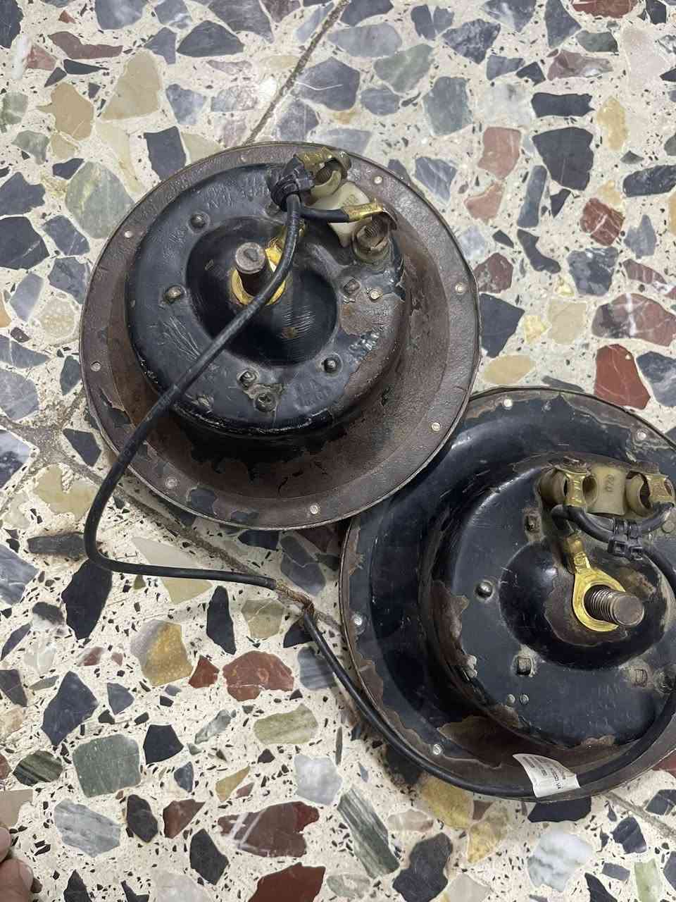 هورن المانيات جنح -فحمه بيضه -بي خطه شوي لين عطلن وعطله بسيط -لعنوان الشعب -وشراي ليتصل هاذه رقم ***********سعر هاص وتصل وبيك خير ودلل
