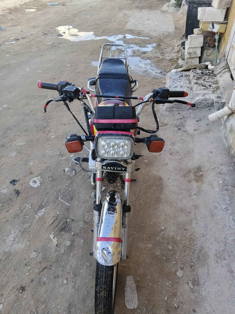 دراجه 5كير نضيفه واوراق مديل 2020 دراجه حلوه 
مكاني نجف سعر 500 وبيه مجال بصيط ***********
