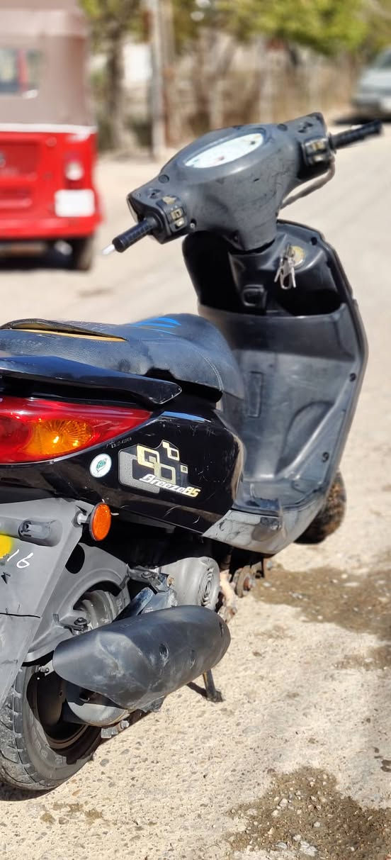 سلام عليكم بريز ببغاء دراجه رمبهه ع وضع اليابان كفاله عامه موديل 2013
نوزل 
لايت زنون 
مكاني رفاعي تفيج 
***********
