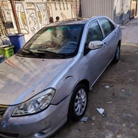 سياره بي واي دي جي 3 موديل 2013 محرك كورلا كير الاماني السعر 40 وبيه م...