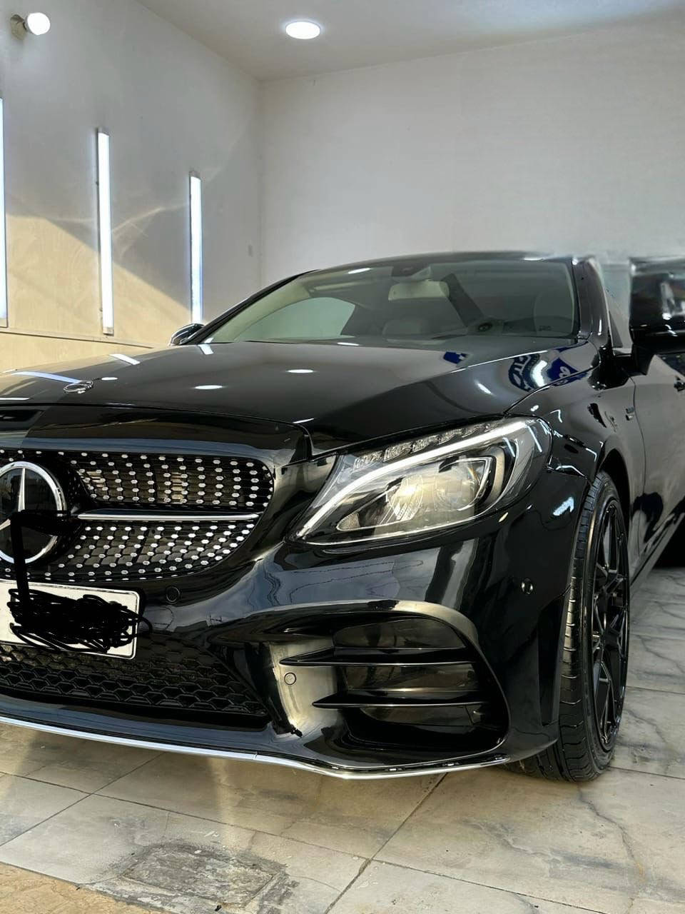 سعر بلاشش :-179$ قفل قفل
مارسدس C300 كوبي تگ باب

موديل 2017

فتحه سقف

كامره خلفيه 

بصمه 

داخل بيجي 

دبل ماوس 

لايت عدسه متحركه

بدي AMG 

بك لايت لد 

انضمه قياده 

ماشيه 100 الف 

بيها هوايه مواصفات معروفه بهذا الموديل 

السياره كير محرك كهربائيات بوضع الشركه 

بدون ظرر. بدون ارباك كلير فقط

چالمغين وبنيد وباب السائق

محدثه داخل وخارج موديل 2024

السياره عليه ادامه كامله

***********

***********
------------------------

فروشتنى خيرا 

نرخ:-179$ قفل قفل

مارسدس C300 كوبي تگ باب

موديل 2017

بانوراما 

بصمة 

ضمان دولي 

كشنات جلد 

داخل بيجي 

كاميرا 

بدي AMG

تايرات و ويلات جديد ١٩ سايز

100هه زار رؤشتووه 

كلين داخل بووه 

٣ پارچه ى كليرى امريكايه 
وده رگاى سايق ليره بوه صبغ

بى ناوبى بي ايرباك 

يه ك دينار مه سره في نيه 

***********

***********
