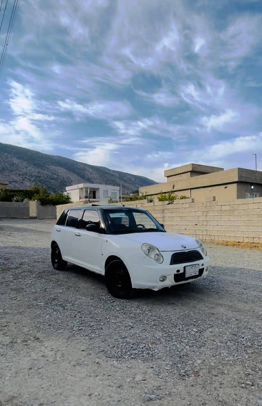 لیڤان 2013
مۆدیل 2013 یە 
بۆیاغ : یەک پارچە و نیو .. بێ ناوگرتن 
گێڕ و مەکینەی بەشەرت .
نرخی : 33 محامەلە
بۆ زانیاری زیاتر پەیوەندی بەم ژمارە موبایلانەی خوارەوە بکەن .
کۆڕەک : ***********
زین : *********** سوران, أربيل
