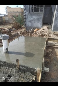 عملنا مستمر 1-لبخ قاعده 2-حفر وبناء وصب الخزاين 3-صب كوبلن 4-تفليش وبن...