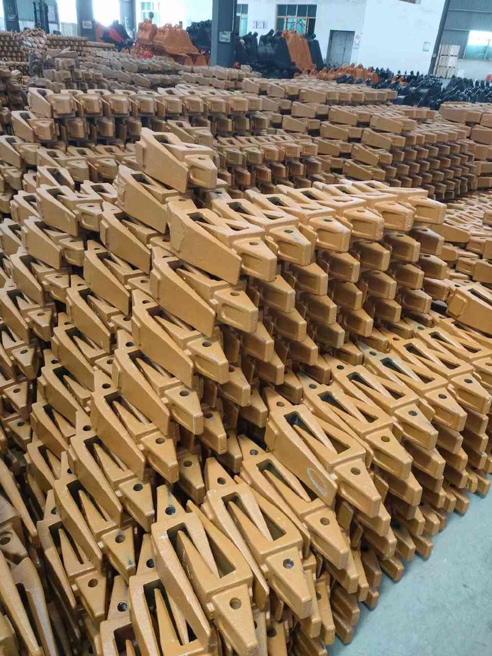 Large stock of excavator bucket teeth and adapters ready for shipment.

Available for CAT, Komatsu, JCB, Hyundai, Hitachi, Volvo and more.

Fast delivery.
Stable quality.
OEM & aftermarket support.

Feel free to send your part number for quotation.

#BucketTeeth

#ExcavatorParts

#HeavyEquipment

#ConstructionEquipment

#MiningEquipment

#CATParts

#KomatsuParts

#GroundEngagingTools

#GETParts

#ExcavatorSpareParts


**إذا كنت صاحب هذا الإعلان وتريد حذفه لأي سبب، رجاءا أرسل رسالة إلى الدعم الفني**