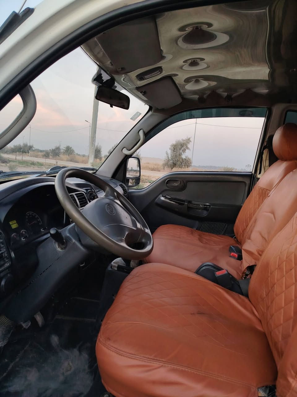 السلام عليكم كيه حمل للبيع 2012 رقم واسط سنويه 29 مكفوله تبريد شغال محرك كير اكسن سياره حلوه مال جناي السعر 95 مكان حله للاستفسار ***********
