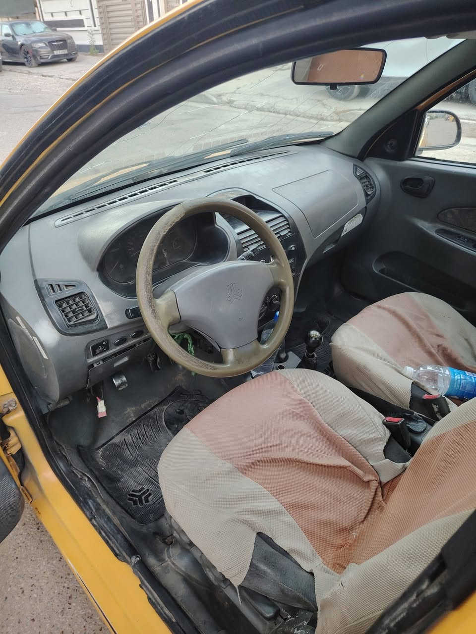 طيبه للبيع تكسي موديل ٢٠١٥بسمي محرك بيه تبخير تبريد عاطل السعر ٢٥ وبيه مجال حك الجيه العنوان بغداد جكوك ***********
