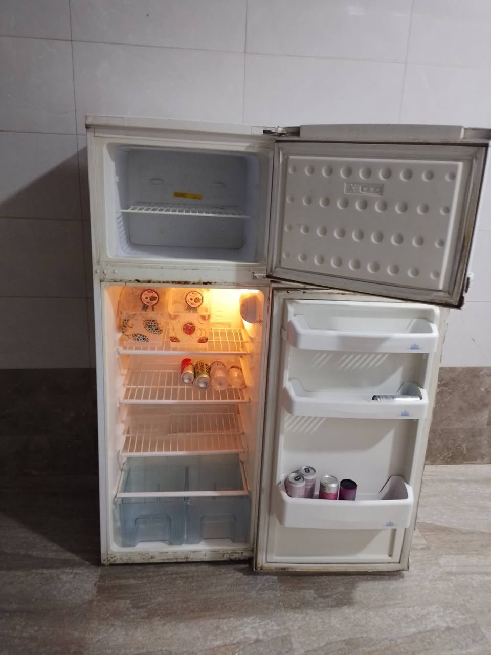 للبيع ثلاجه بيكو مامفتوحه شرط الفحص
العنوان حي ملاين الثانيه ***********
