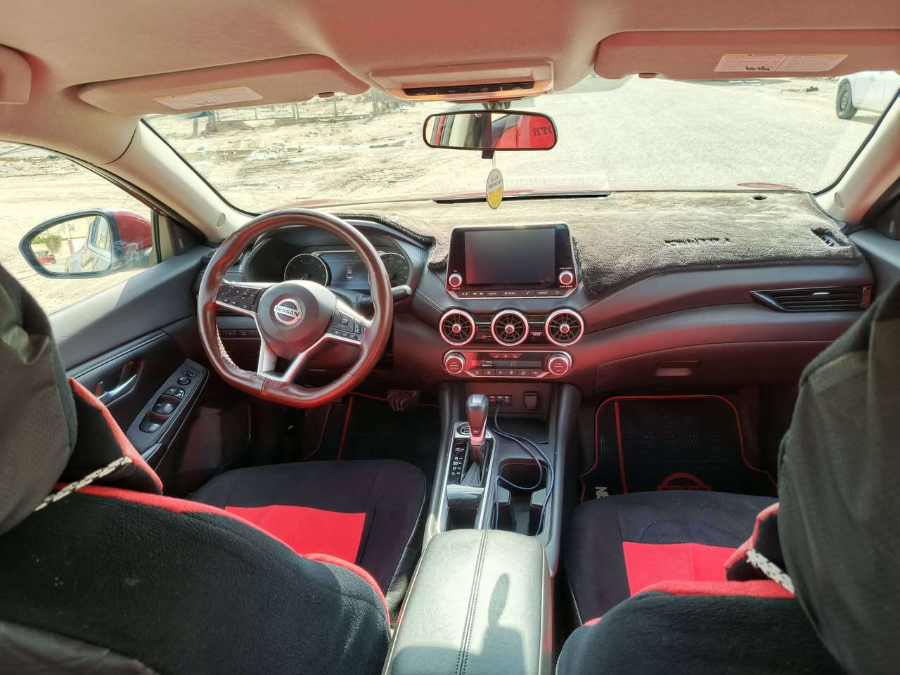 نيسان سنترا  2022 ماشيه 40. حداديه وكير وتبريد ثلج 
سياره فول ماعدا الفتحه  مكاني نجف الاتصال على الرقم أو وتساب  *********** 
معوقين بعد سنتين صير حره وبيها وكاله عامه 
السعر  130 وبيها مجال قليل
