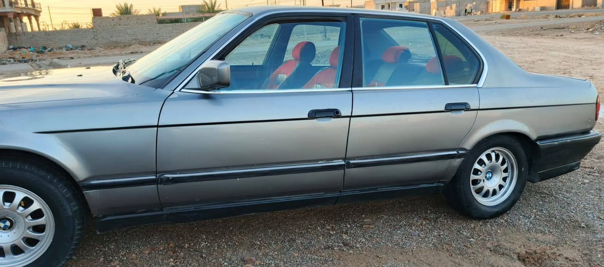 سلام عليكم BMW حجم 730 اصل بليته
محرك مفتوح كير ومحرك جدد تخم تايرات جديد رقم صلاح الدين الماني (أ) تحويل موجود نواقصها بسيطه ترايك وين متريد السعر 33$ اتصل وبيك خير وتدلل

***********
