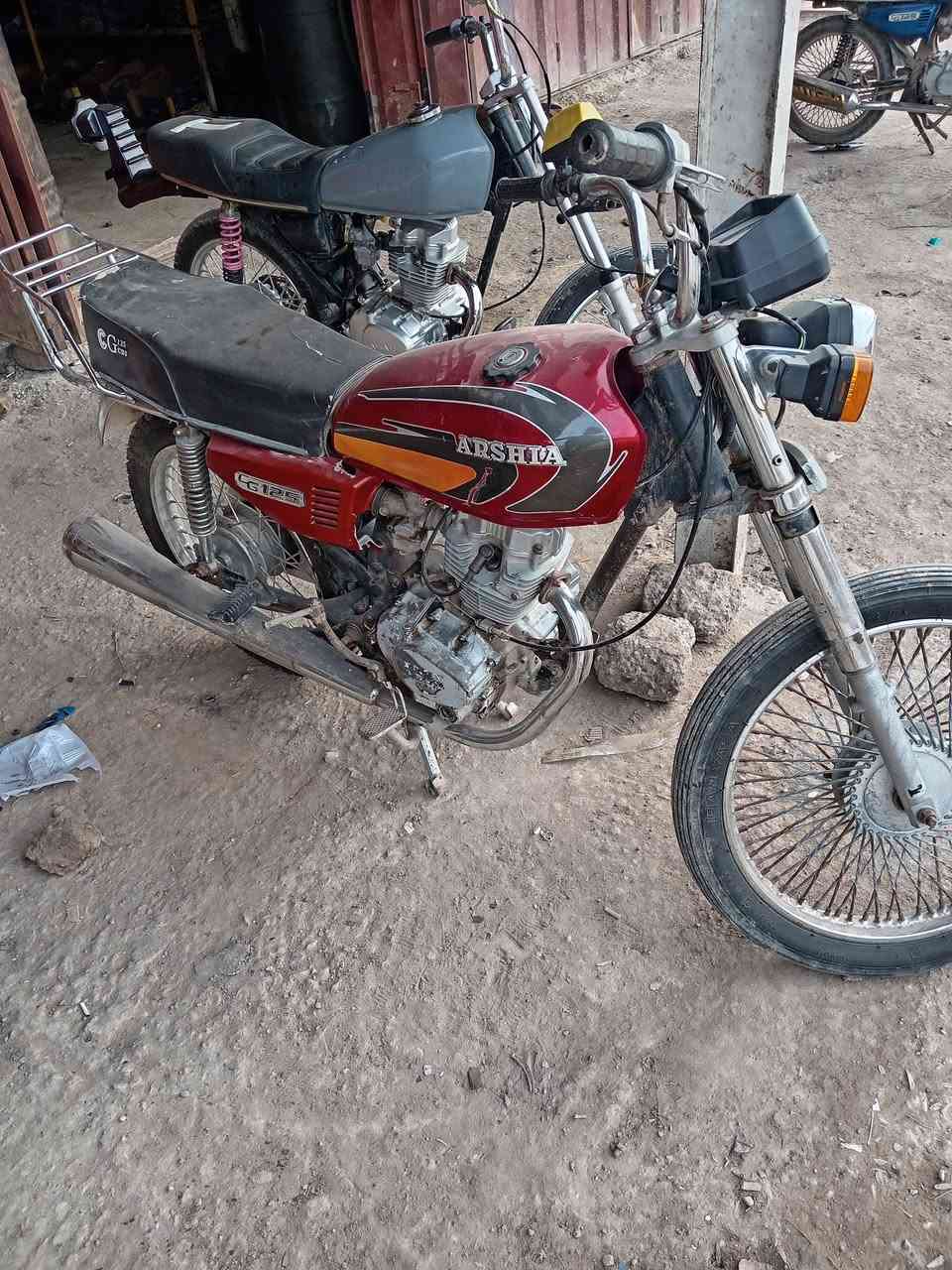 السلام عليكم
دراجات للبيع

 الرصاصيه مابيه اوراق شاصي شلامجه تعمير 25 شلامجه سعره 625 وبيه مجال قليل 

الحمره اوراق اصولي مكينه 5كير مديل 14 سعره 400 وبيه مجال قليل 

الزركه كلك مديل 20 سعره 250 وبيه مجال 

كلهن شغالات المو شراي لايراسل


**إذا كنت صاحب هذا الإعلان وتريد حذفه لأي سبب، رجاءا أرسل رسالة إلى الدعم الفني**