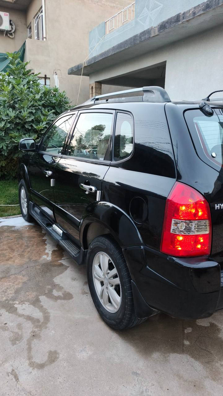 للبيع توسان 2009خليجي مكفولة كفاله عامة من كلشي مكينه 2000بسمي  ماعايزهة كلشي سيارة المكان بغداد وحاليا بل موصل***********
السعر 115
*********** بغداد, العراق
