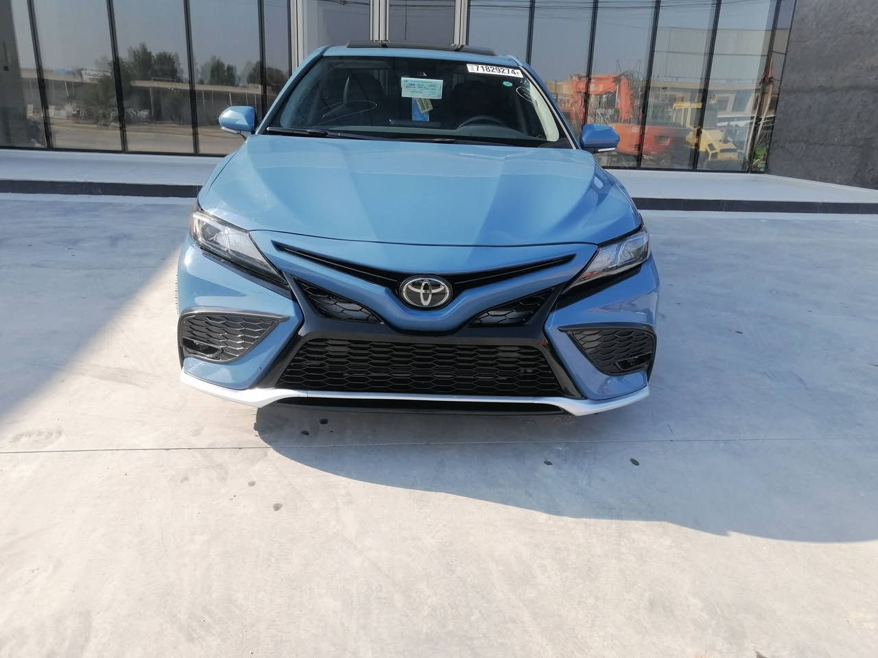 السلام عليكم
كامري موديل 23.SE.
 اربعه سلندر اقتصادي V4
فحص مؤقت تترقم جميع المحافظات عدا الشمالي
سيارة جاهزه من ناحيه  كلشي
- مواصفات
رادارات
حساسات
جلد
تحكم كشن كهربائي
شاشه جبيره
فتحه
تخم تاير جديد
ضرر جاملغ وبنيد ( الأيمن)
مكان بابل سدة الهنديه
الاستفسار
***********
***********
