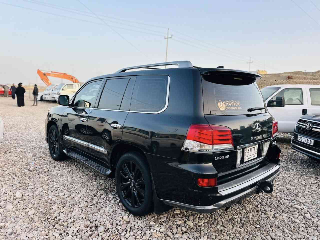 يالله سلام عليكم للبيع لكزز2015 Sفول
سبورت رقم بغداد كفاله مكينه وكير ع وضع الشركه تخم تاير حداديه شراي اتصل *********** 

مكاني ذي قار الرفاعي بيع او مراوس حسب القناعه
