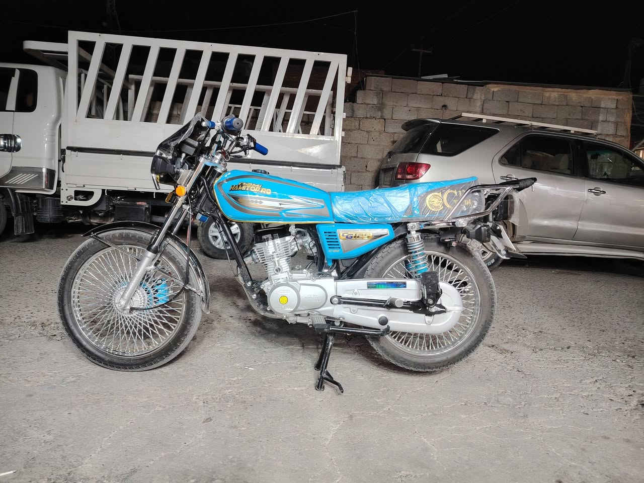 سلام عليكم للبيع دراجه نامي برو 125cc موديل 2025 بدون اي عيب دراجه بعده سفر ماشي 38 متر دراجه بدون اي نقصانيه مكاني خانقين سعر خاص  ***********  خابر وتدلل
