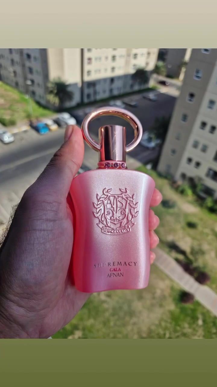 عطر نسائي أفنان سوبريميسي غالا بحجم 90 مل برائحة زهر الكمثرى، التوت الأحمر، البرتقال اليوسفي ، جاردينيا، فرانجيباني، زهر العسل ،الفانيليا، السكر البني، الكراميل، البرالين، الباتشولي. .


**إذا كنت صاحب هذا الإعلان وتريد حذفه لأي سبب، رجاءا أرسل رسالة إلى الدعم الفني**