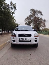 توسان ٢٠١٠ ابيض بسمي ثاني يوم تحويل السعر ١٢٠ رقم 07828853067 رقم سليم...