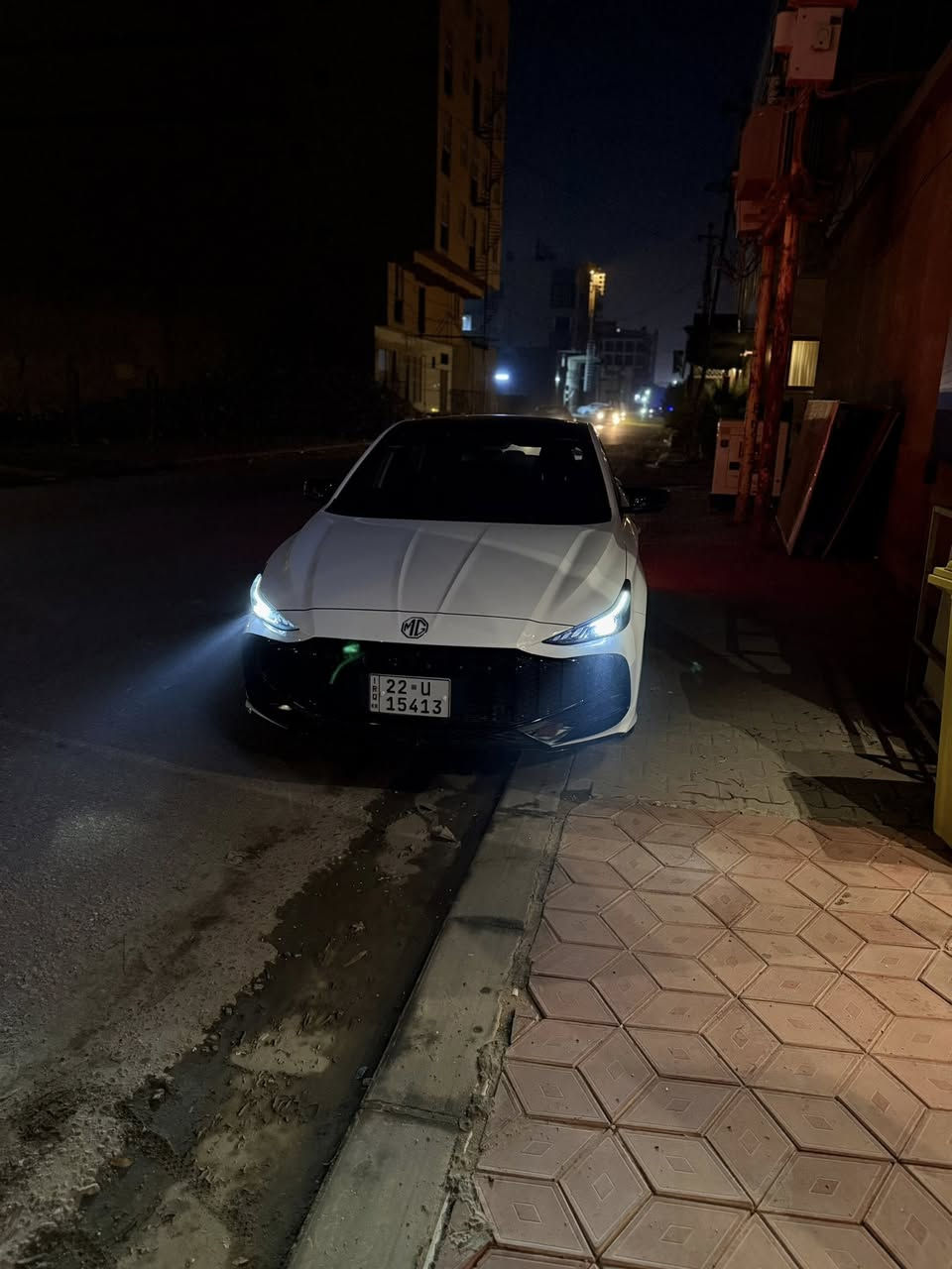 Mg gt 2025  للبيع
ماشية ٨٨٠٠ بعده زيرو
 محرك ١٥٠٠ تنفس طبيعي 
السياره اعلى فئه ب ام جي 
- بصمة
- فتحة سقف 
- كامرات 360 درجه 
- تدفئة تبريد 
- كشنات جلد 
- حساسات امامية خلفية
- كامره تسجيل اماميه 
- بصمة ابواب
- ٦ ايرباك 
- سايد بريك بصمه
- اوتو هولد
- شاشة عدادات دجيتل 
السياره بيه شخط شبر بلدعامه لخلفيه وشخط اصبع بلدعاميه الاماميه 
سعر السياره ١٢٢ ورقه 
النجف الاشرف - حي العداله 
***********
