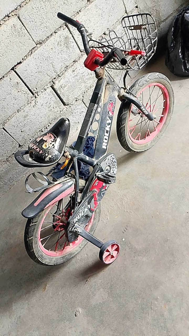 بايسكلات للبيع استفسار خاص


**إذا كنت صاحب هذا الإعلان وتريد حذفه لأي سبب، رجاءا أرسل رسالة إلى الدعم الفني**