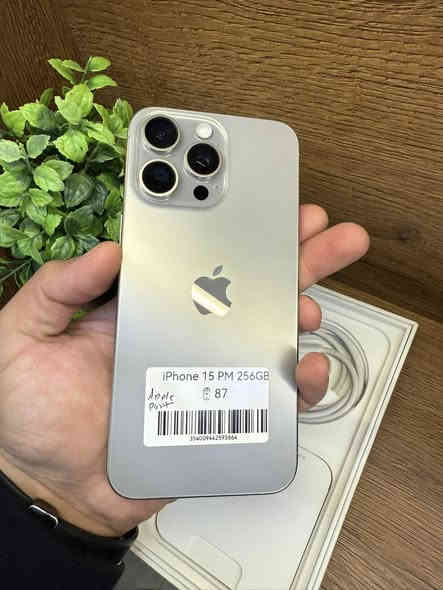 ١٥ بروماكس كولش نضيف باترب ٨٧ ذاكره ٢٥٦ الشاشه امبدل بل شريكه ابل
 شخط ما بي 
سعره ٧١٠ $
كولش نضيف 
***********
