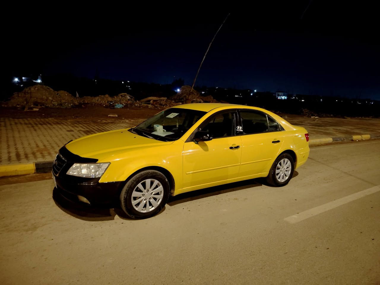 السلام عليكم سوناتا 2010 وارد امريكي رقم واسط  سياره بعد احلى من الصور  حداديه جديده استوه منفوضه منضومة  غاز يعني انسه الصرف مكينه 2400 مكفوله گير مكفول السياره فول 
نعومه ضرره موضح  بالسونار  ملاحضه راعيه ايريد تحويل 📍مكان السياره كوت المركز  باقي التفاصيل اتصل وتدلل📲***********
