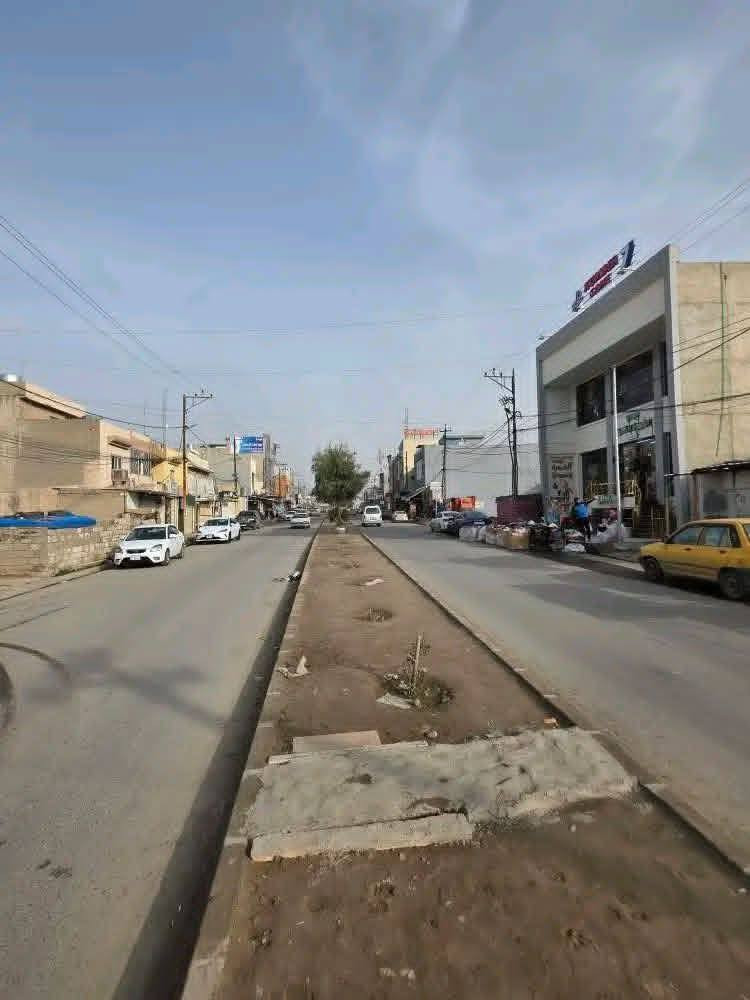 للبيع عمارة تجارية
السماح الاولى على الشارع الرئيسي التجاري
سند طابو ملك صرف الموصل الايسر
المساحة (200m ركن) بناء حديث
تتكون من 5 محلات وشقق عدد 2 ومشتل ارضي
الوارد الشهري مليونين و وربع 2.250.000
(للمعلومة العمارة مؤجرة بل كامل)
_______________________
للاستفسار عن السعر وباقي التفاصيل مراجعة مكتب السماح
 لتجارة العقارات موصل حي السماح التسعين الاركان قرب بانزيخانه المشاعل وقرب مول العلي 2 على شارع 20 الاتصال عل الأرقام التالية

_______________________

ابو طه.  📞***********
                 ***********

ابو خالد 📞***********
                 ***********
