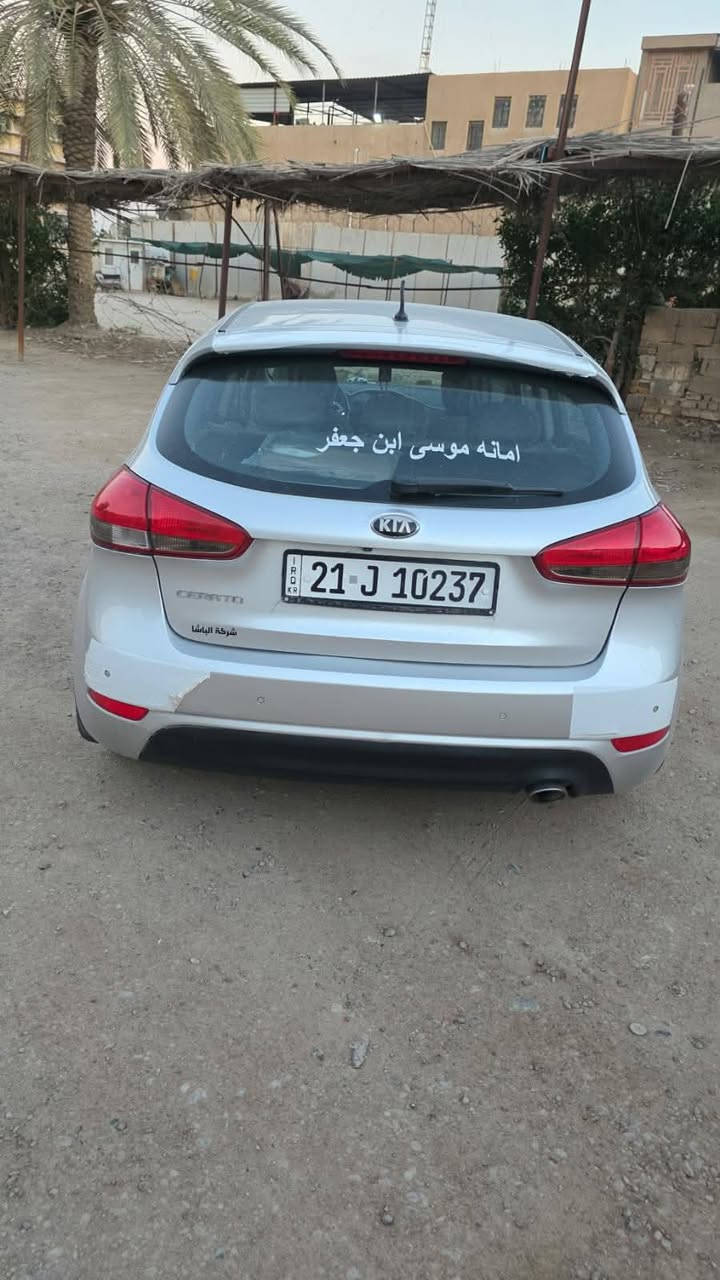 سيراتو ماكينه 1600 خليجي اي ضرر ما بيها ضرر بسيط اتش قطعه صغيره معدل على الباردد مراوس شارع سيراتو 2022 23. @***********
