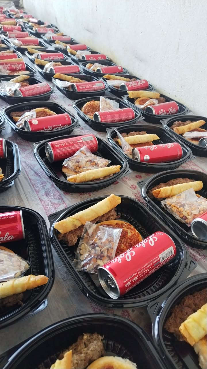 تخفيضات على تجهيز اكل مناسبات حسب الطلب العنوان حي النداء قرب موقف الكيات شارع ٦٠ العرضي ***********
