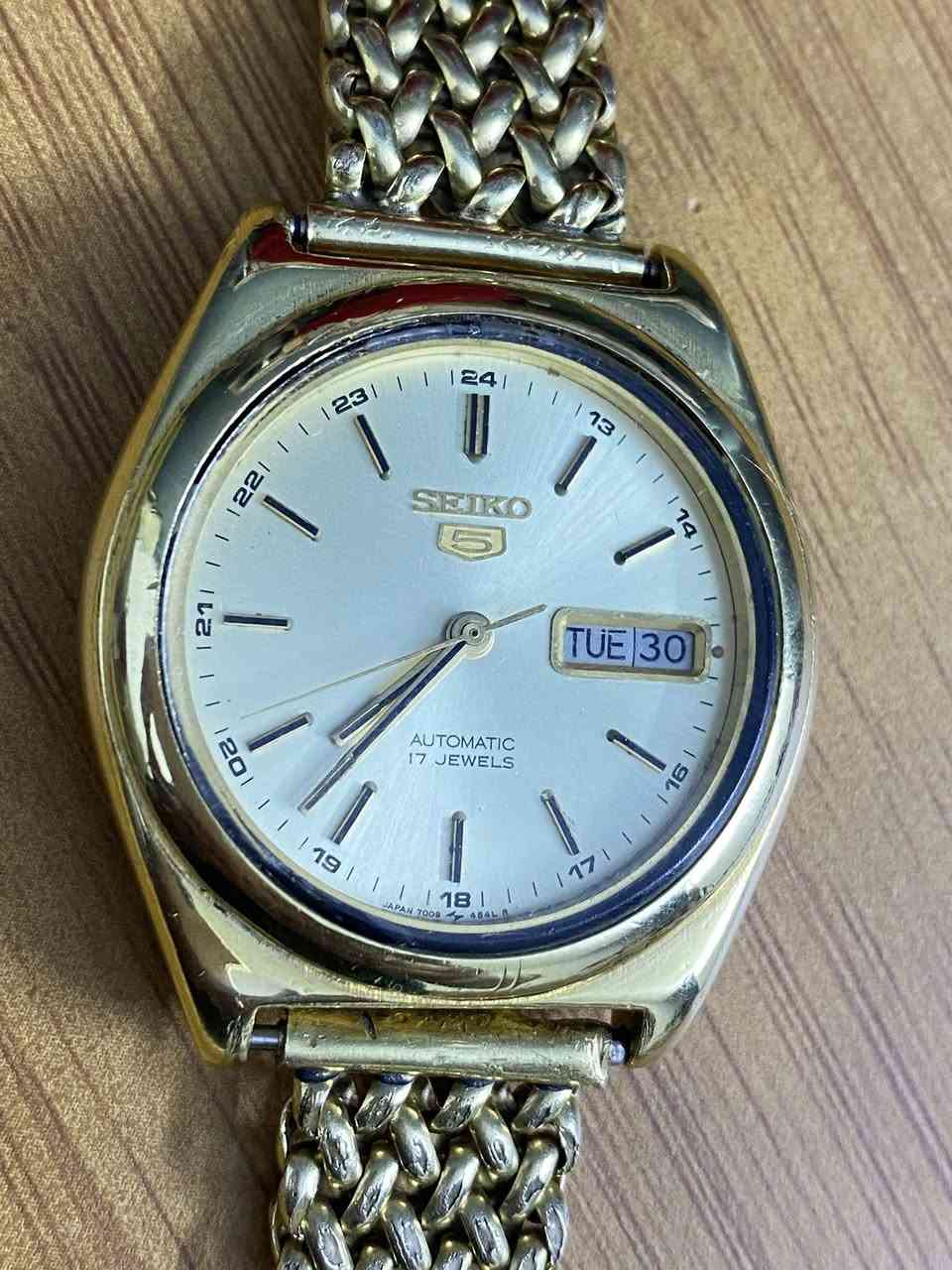 سايكو فايف
سير تغليف دبل ذهب
قطر 3٧


**إذا كنت صاحب هذا الإعلان وتريد حذفه لأي سبب، رجاءا أرسل رسالة إلى الدعم الفني**