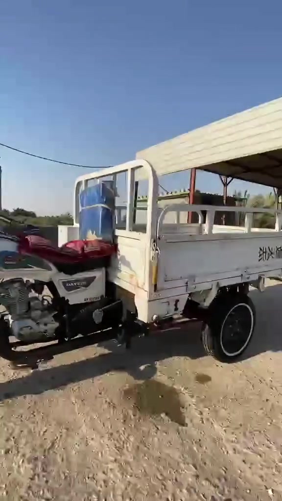 سلام عليكم ستوته مديل ٢١ أوراق اصولي السعر مليون ٧٠٠ وبيهه مجال ولشراي بي خير ويدلل *********** المكان السماوه قضاء الخضر
