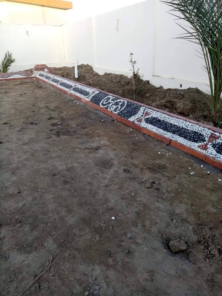 اسلام عليكم الانسان الطيب ابو عبدالله يشتغل صب وحدائيق وشرط شغل مرتب يشهد الله صب بيتي ما شاء الله اسئل من الله ان يوفقه ويرزقه فا حبيت انشرله لان انسان يستاهل ويساهل ويا ناس وهذا رقمه وين ماتريد يجيك بل رمادي ابو عبدالله *********** تحياتي للجميع وتوفيق للجميع ❤ @إشارة
