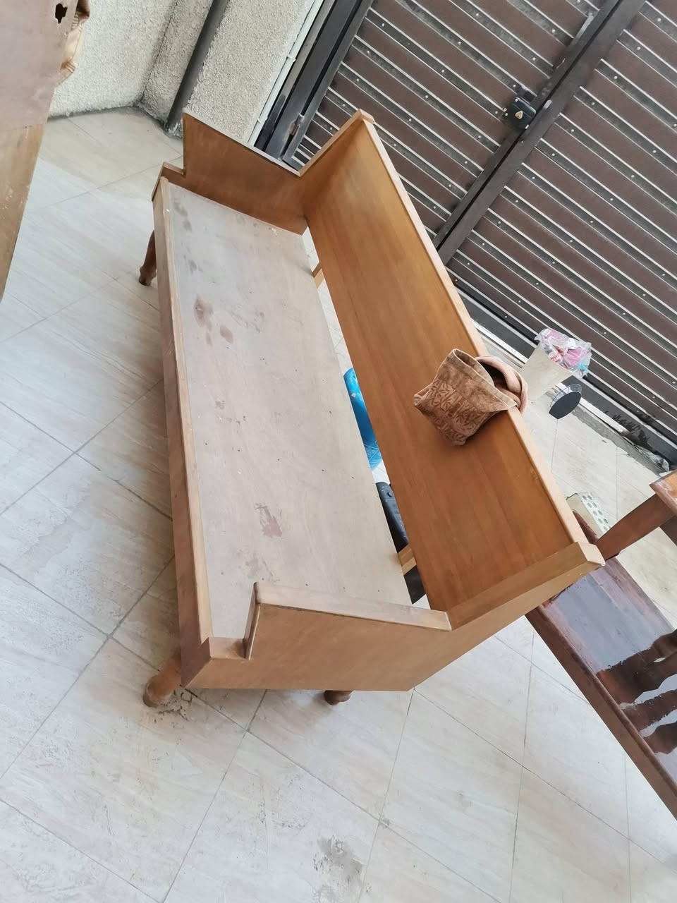 يا الله إعادة نشر بسبب الوعود.. اخوان غراض كلها تزكام وانتيك وبدون حجز رجاءا تجي بعينك تشوف وتستنكي ع راحتك... ما متواجد فيس غالبا متواجد واتس اب ع الرقم ***********
