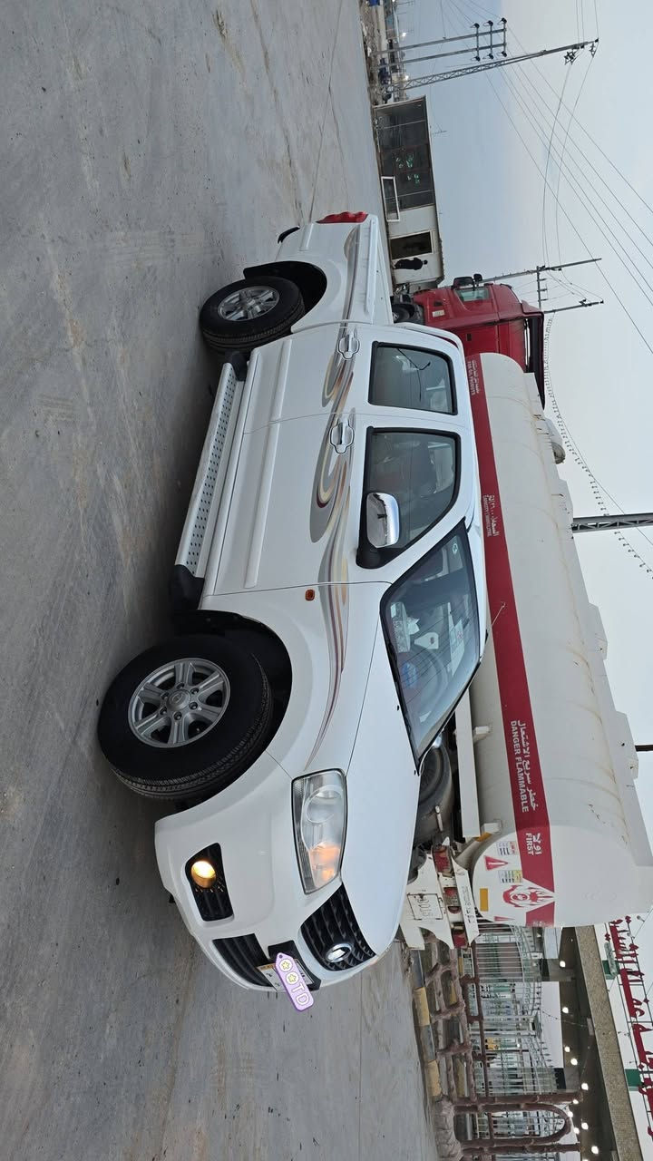 السلام عليكم
كريت موديل 2016 رقم بابل تحويل مباشر 

سنويه مجدده لغاية 29 مشروع وطني 

مكفوله كفاله عامه ماشيه 80 الف حقيقي 

سياره على وظع الشركه

سبير الشركه ما نازل  

كفاله عامه لا صبغ لا ضربه لا خياس 

كير محرك على الشركه 

حداديه شرط تخم تاير شرط 

تبريد تدفئه شغاله 

السعر 97 وبيه مجال 

الاتصال *********** مكان ديوانيه
