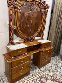 غرفة اخشاب كامله مكاني بغداد مدينه الصدر سعرها 700 الف تواصل واتساب 07...