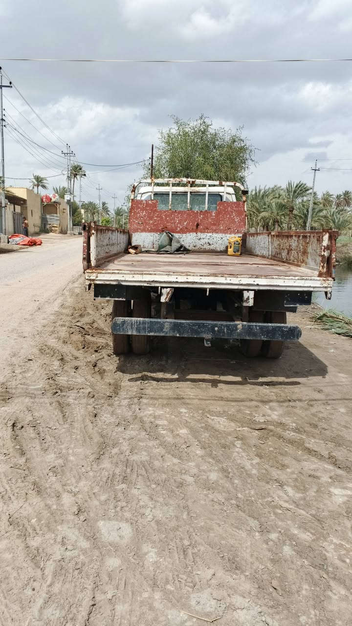 سلام عليكم
دانيات العدد2للبيع مكاني نجف مشخاب 
وحده رقم وسنويه ألماني ذي قار 
والثانيه منفيس رقم اسود
***********
