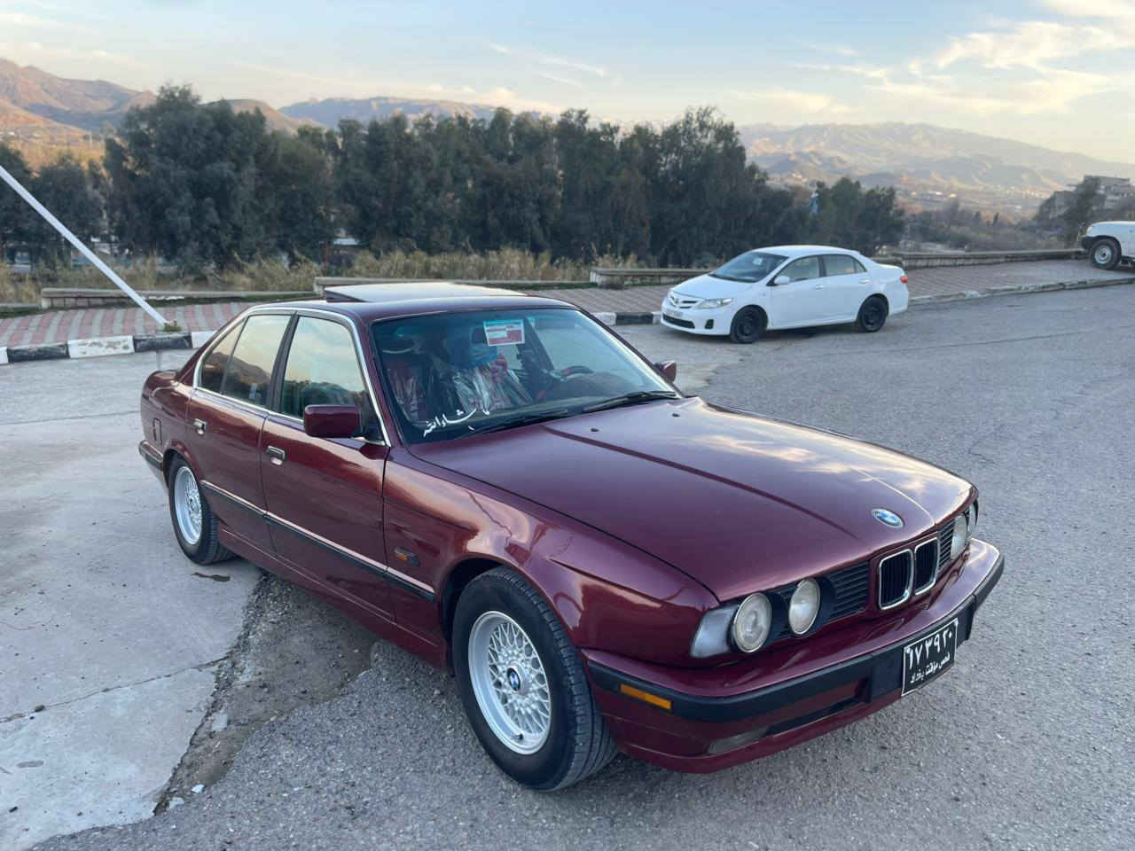 bmw.e34.525iA
ئارم پلاستیک سلێمانی خرامەی بەشەرت
مۆدیل 92قەپات
هەموو گیانی لەسەر بیلادە 
سلایت چوار جام کارەبا
تەبرید ساردو گەرم لە سویج 
فرۆمیکە کوشن هیتەر 
دەعمو لێدراو وەرگەرانی نیه یەک چەکوش بە هەموو گیانیەوە نیە
دەعامی بۆ دەعامی بەشەرتی سەت فیتەر 
*********** أربيل, العراق
